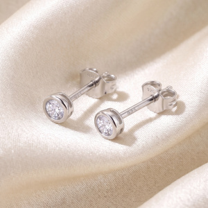 Preview: Ohrstecker rund 925 Sterling Silber rhodiniert 2 Zirkonia Ohrringe