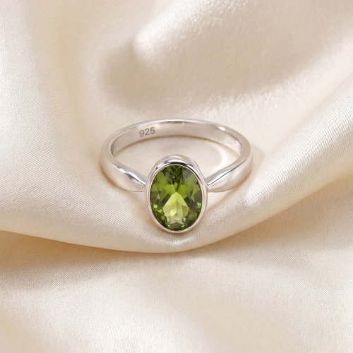 Preview: Damen Ring 925 Sterling Silber rhodiniert 1 Peridot grün Silberring